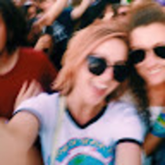 Meet your Posher, Alex - Picture 1 of 1